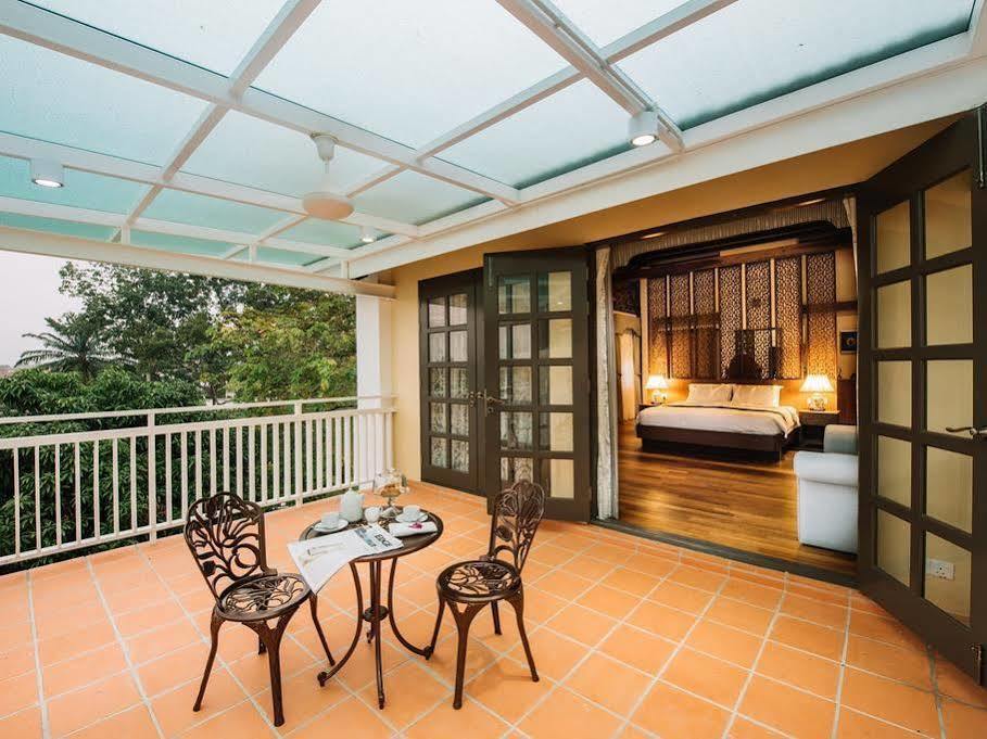 Botanica Mansion Bed and Breakfast Balik Pulau Eksteriør billede