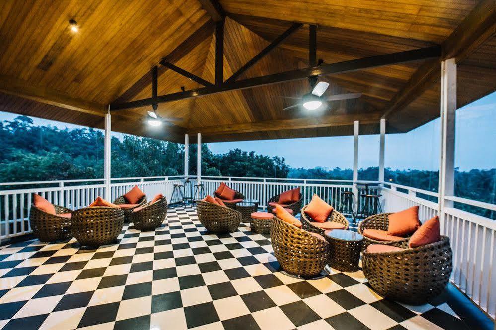 Botanica Mansion Bed and Breakfast Balik Pulau Eksteriør billede